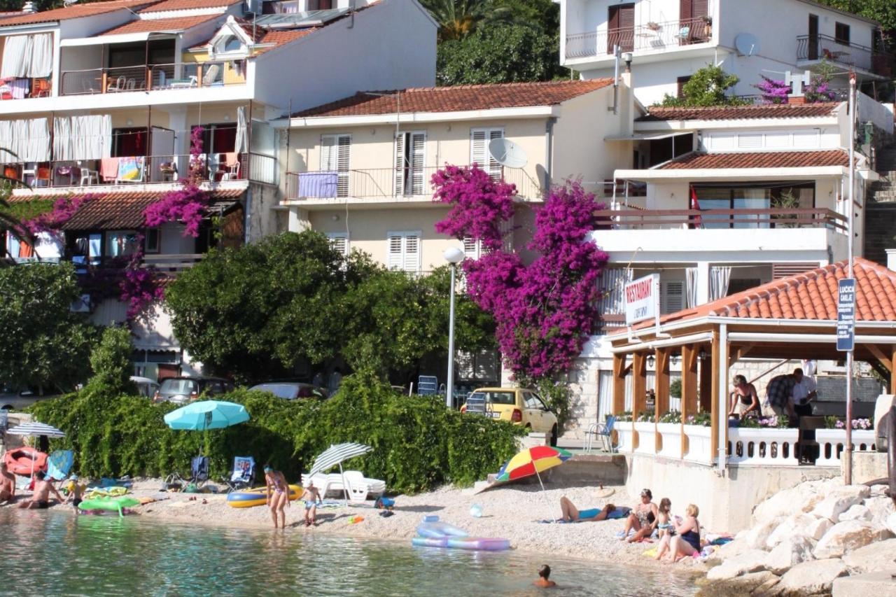 Apartments By The Sea Podgora, Makarska - 6787 Exterior foto